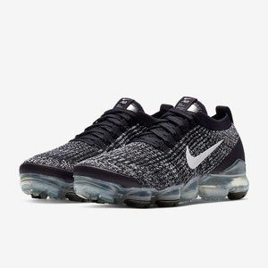 Nike Air VaporMax Flyknit 3 Women's Shoe Size 9.5